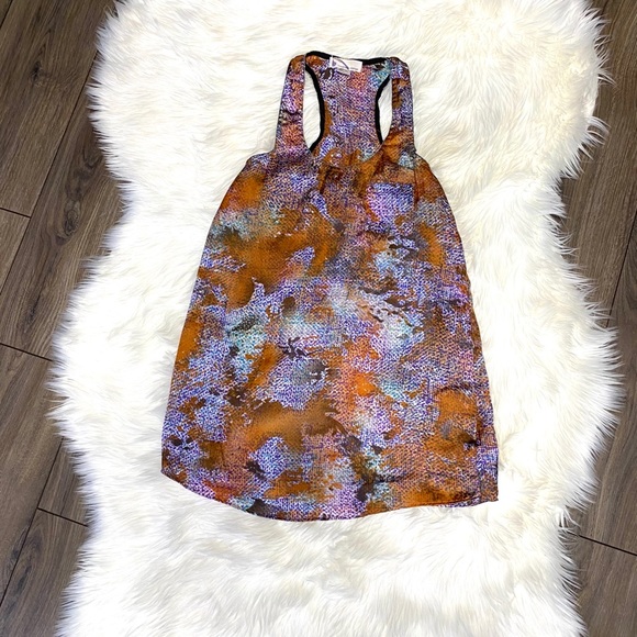 Multi Color Razor Back Studded Tunic‎ 🧡 - Picture 5 of 6